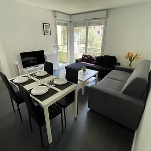  Appartement T5 4 Gratte Ciel, Villeurbanne, Meuble France